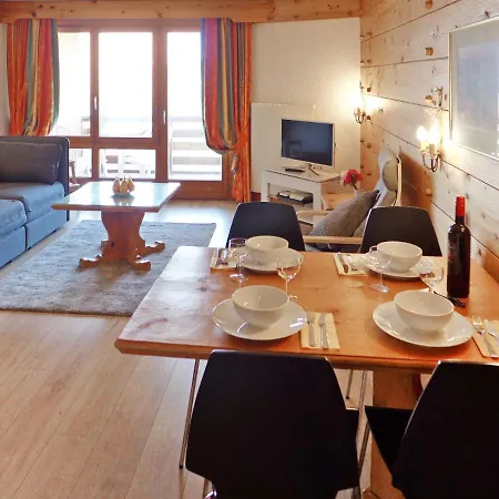 Le Bristol A54 By Interhome Apartman